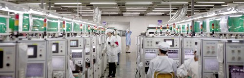 Фабрика Foxconn